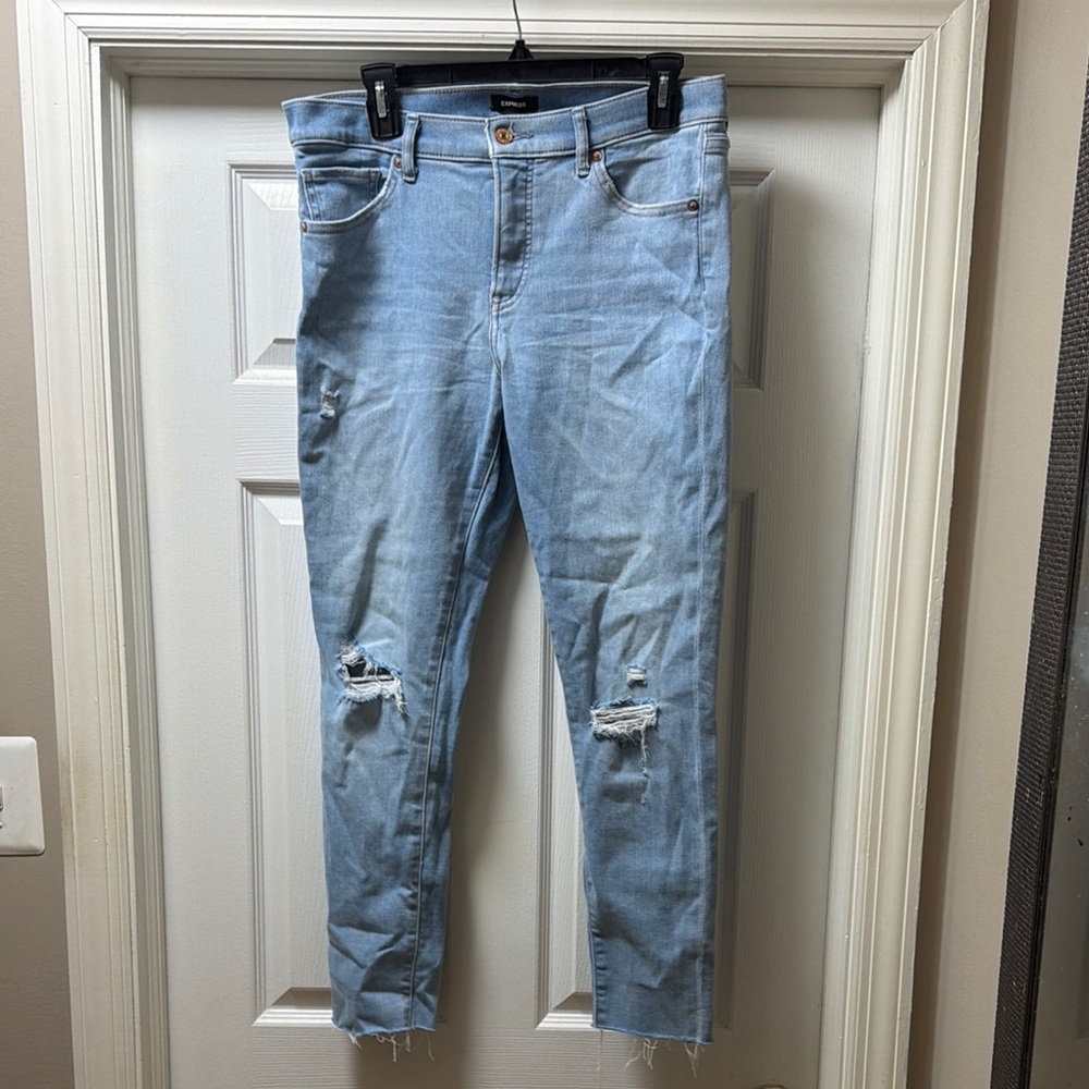Light Blue Distressed Women's Jeans